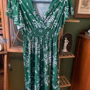 Jon & Anna Green Floral Midi Dress